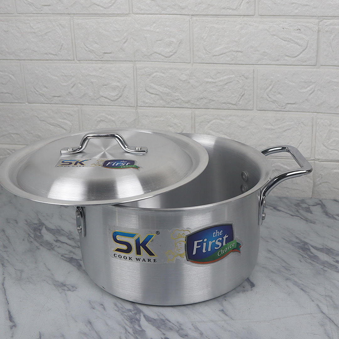 Aluminum Elegant Casserole Set - 21 to 30 cm