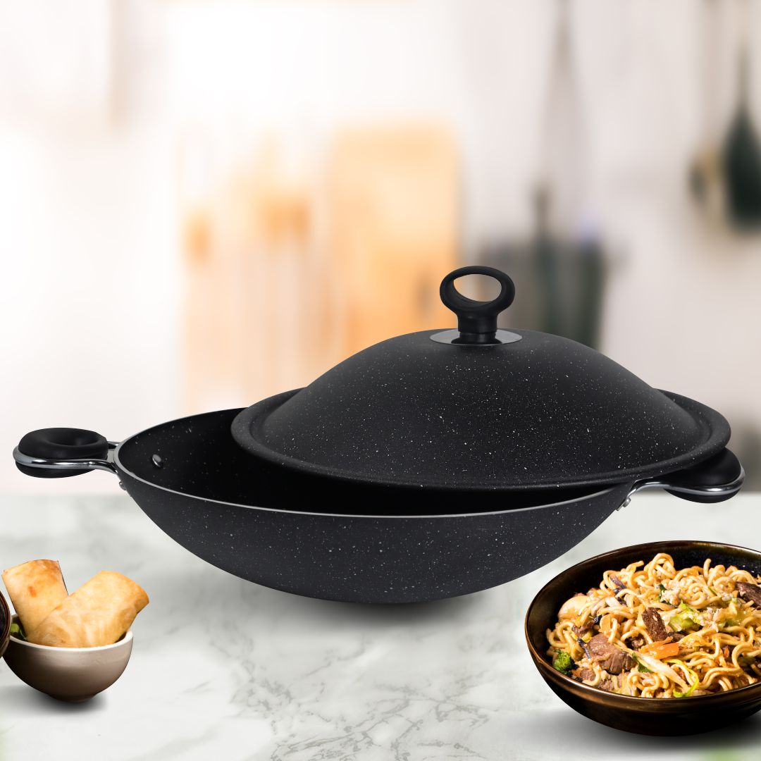 Non Stick Queen Wok Black